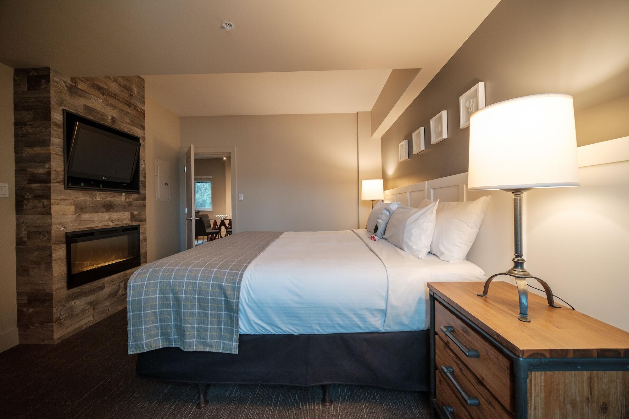 Summit Lodge Boutique Hotel By Paradox Whistler Ngoại thất bức ảnh