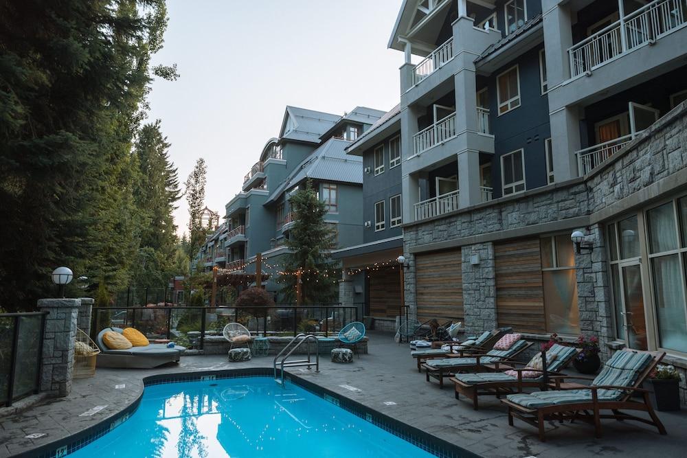 Summit Lodge Boutique Hotel By Paradox Whistler Ngoại thất bức ảnh